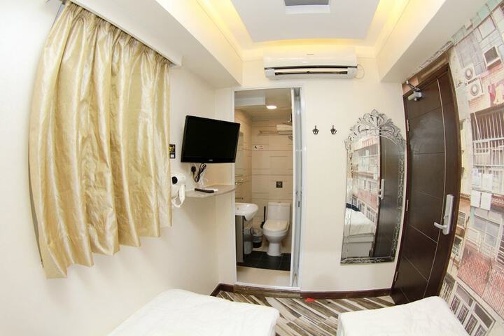Room 37 of 50