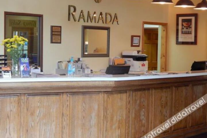 Hotel Interior 7 of 27