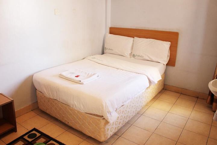 Room 10 of 45