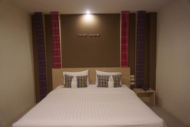 Room 5 of 44