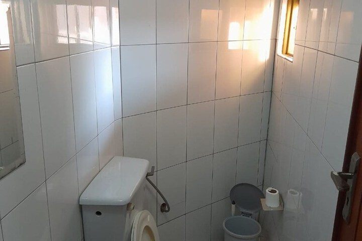 Room 7 of 13
