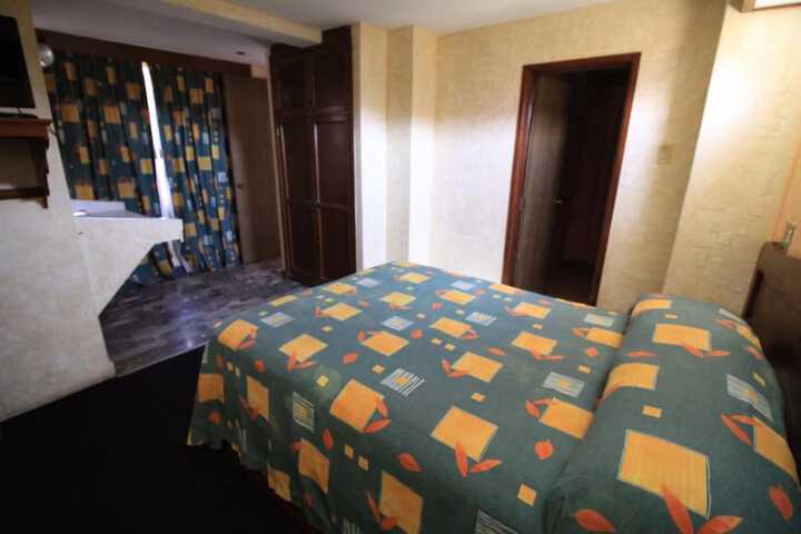 Room 22 of 44