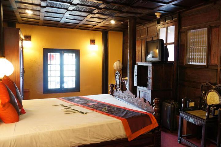 Room Photo