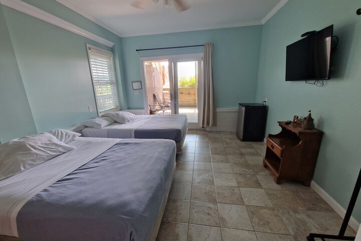 Room 22 of 40