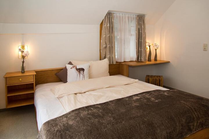 Room 6 of 29