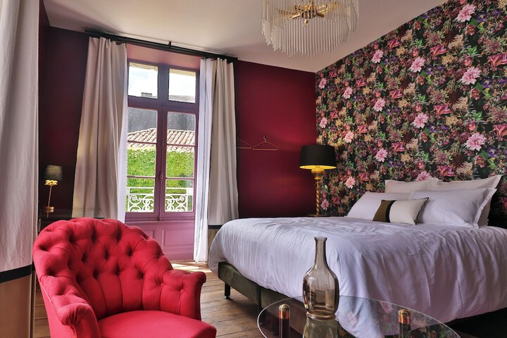 Room 20 of 28