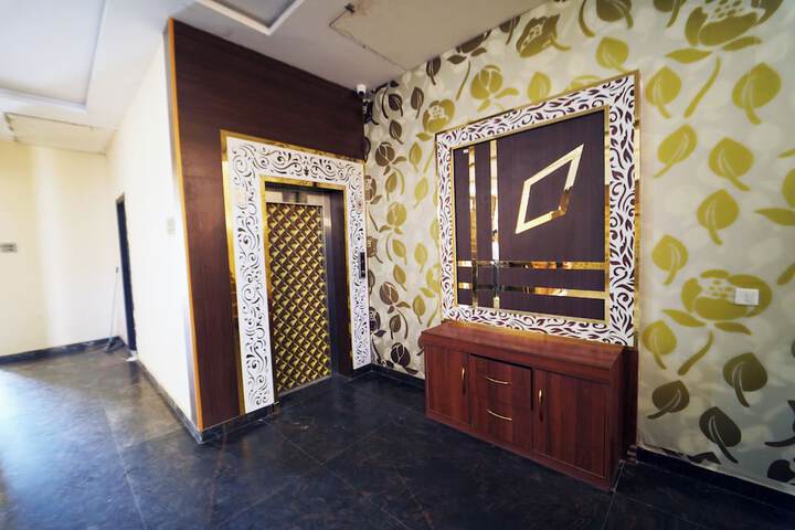 Hotel Interior 14 of 18