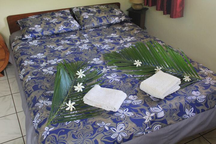 Room 11 of 50