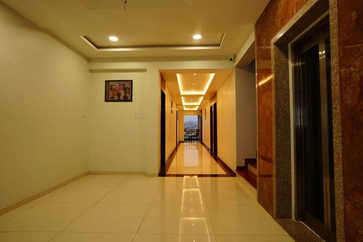 Hotel Interior 6 of 29