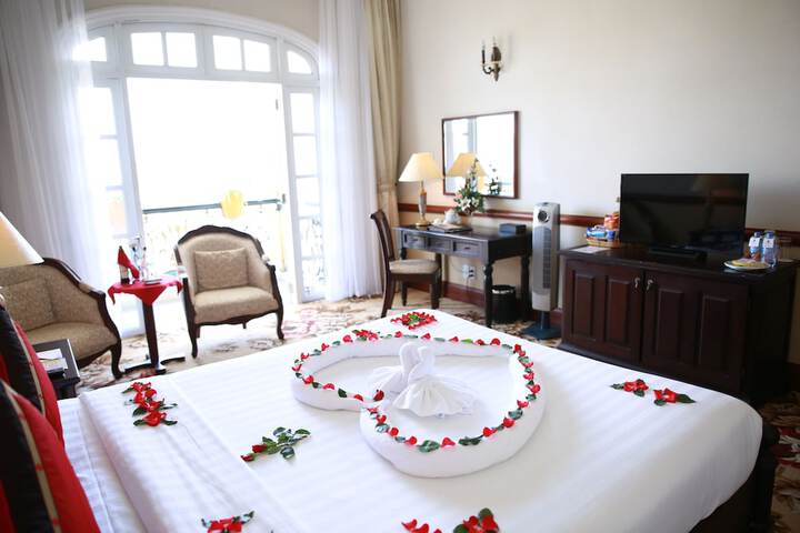 Room 10 of 61