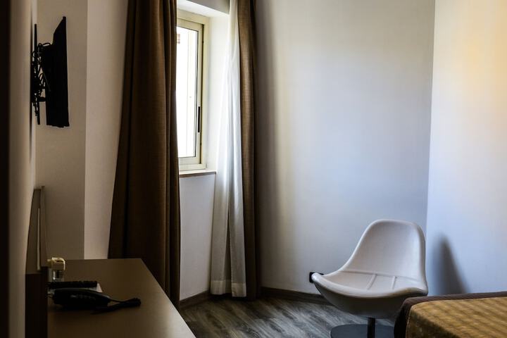 Room 18 of 61