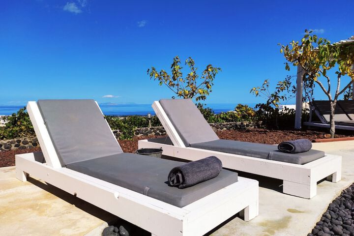 Sundeck 50 of 56