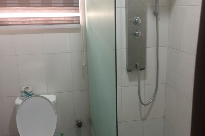 Room 12 of 14