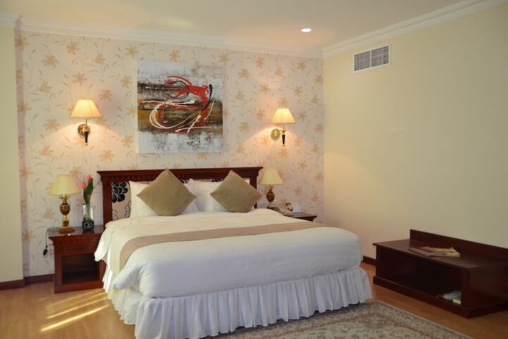 Room 10 of 47