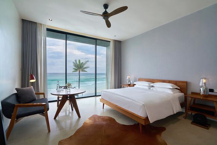 Room 15 of 117