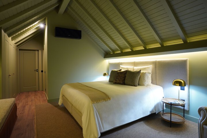 Room 16 of 92