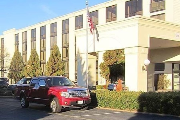 Hotel 16 of 16