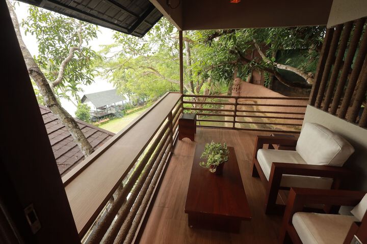 Hotel 5 of 7