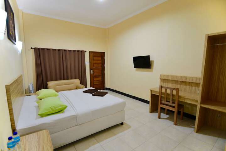 Room 21 of 43