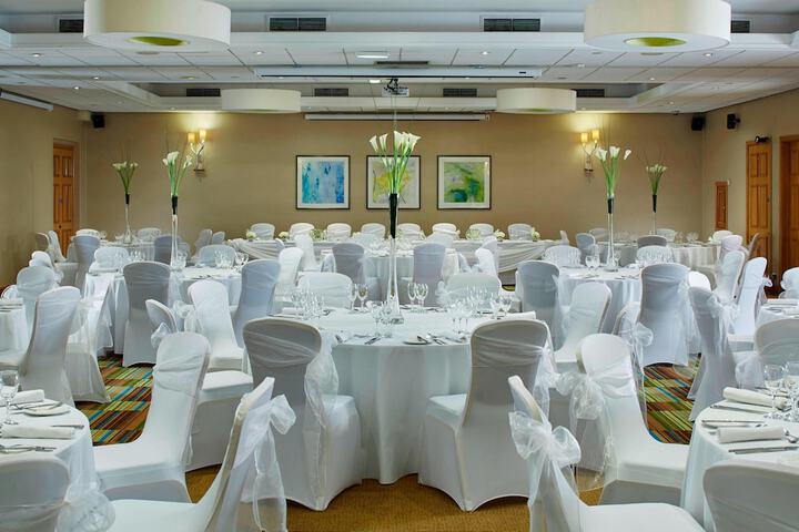 Ballroom/Hall 44 of 57
