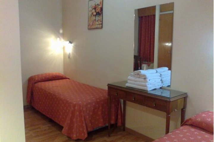 Room 20 of 39