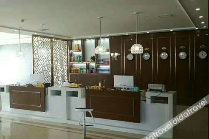 Hotel Interior 5 of 15