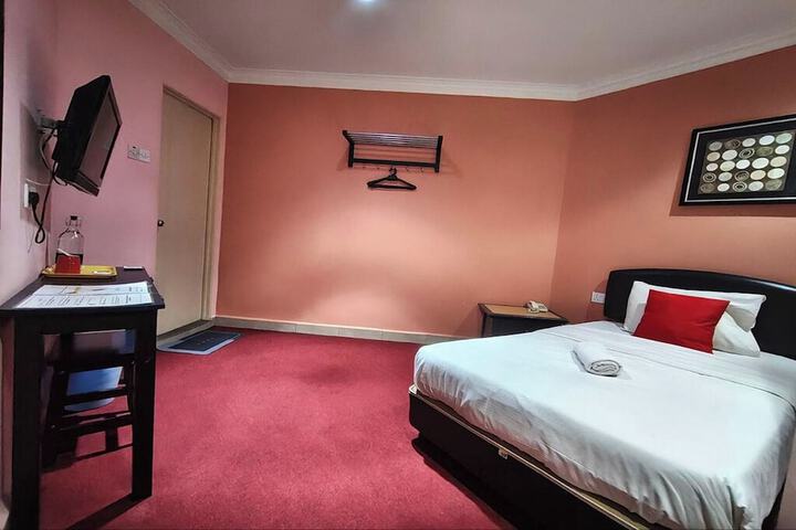 Room 11 of 54