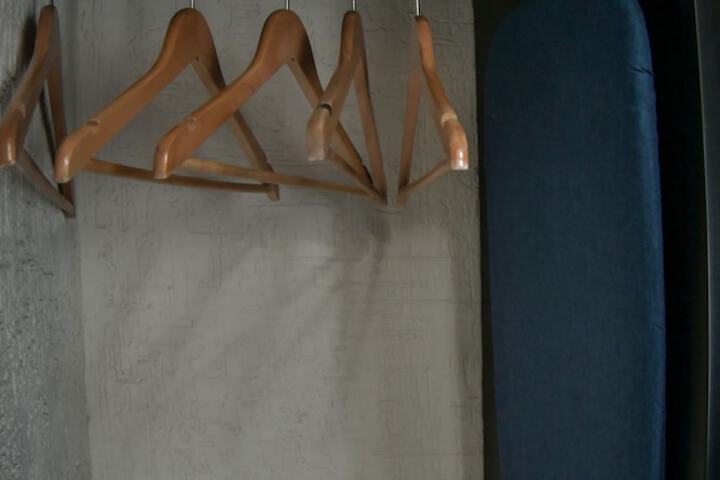 Room 19 of 38