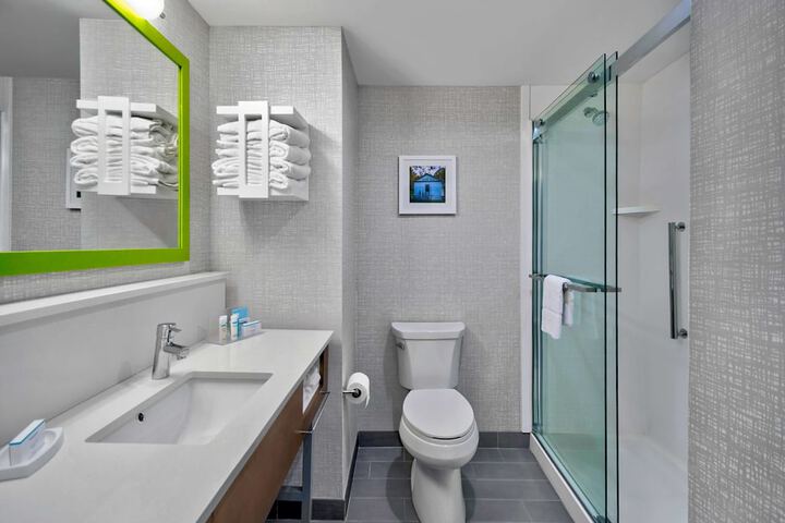 Bathroom shower