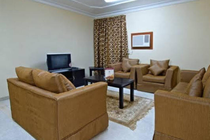 Room 2 of 9