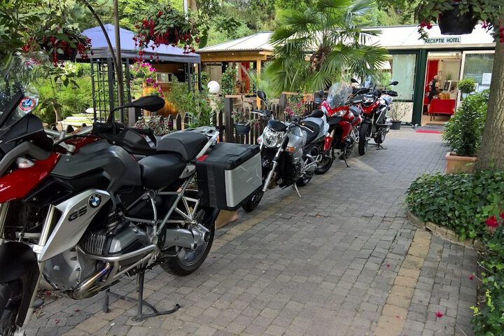 Photo 17