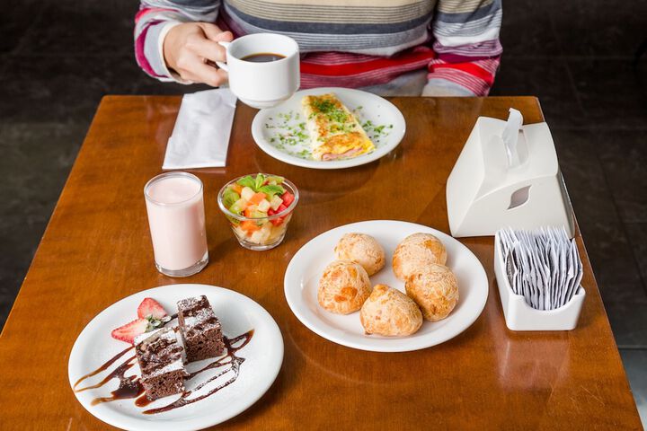 Breakfast/Coffee Service 68 of 81