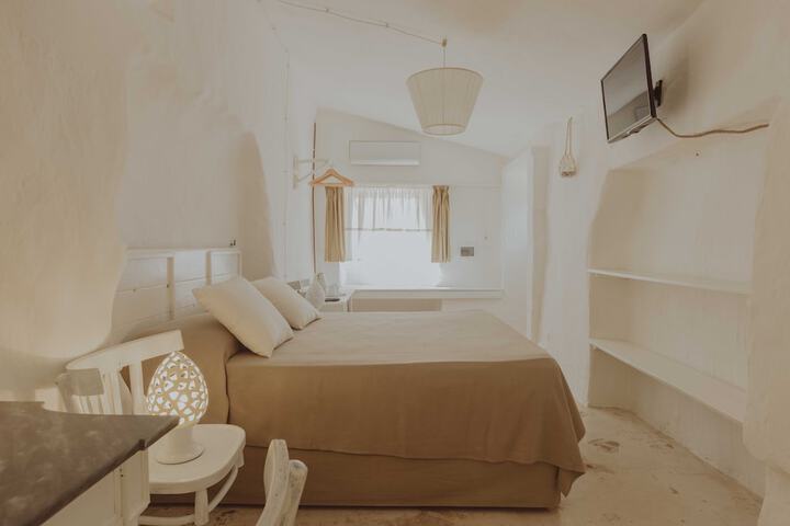 Room 17 of 62