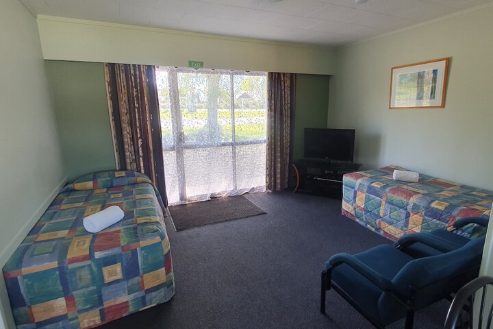 Room 35 of 52