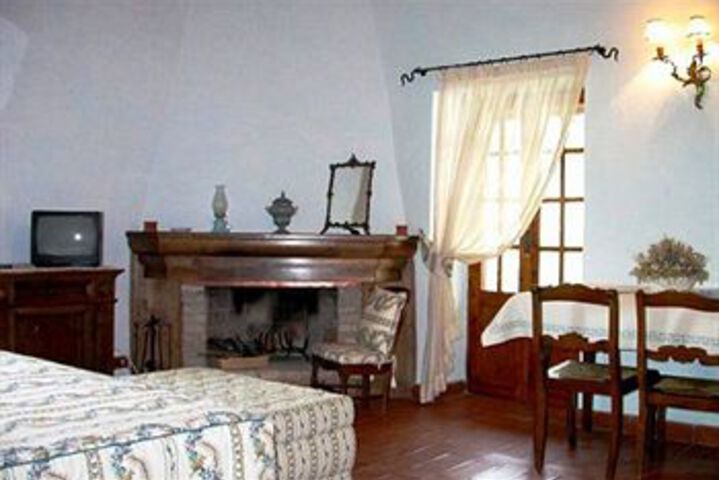 Room 16 of 31