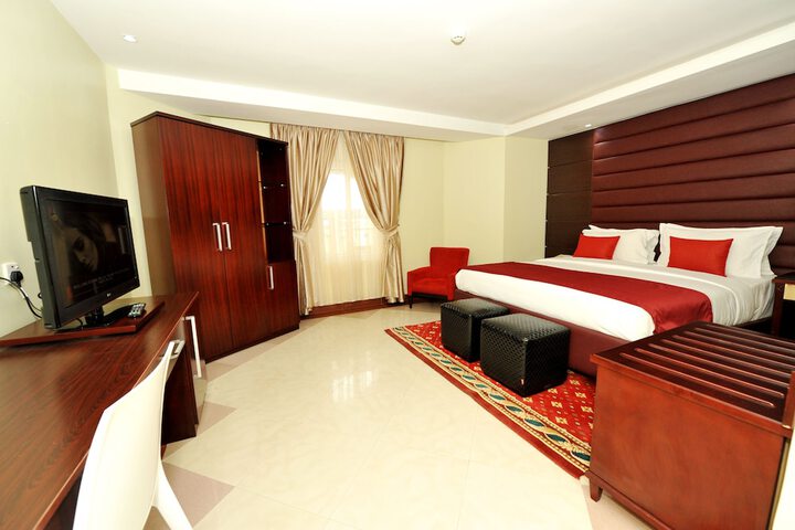 Room 16 of 20