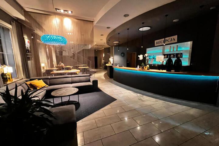 Hotel Nowy Dwór