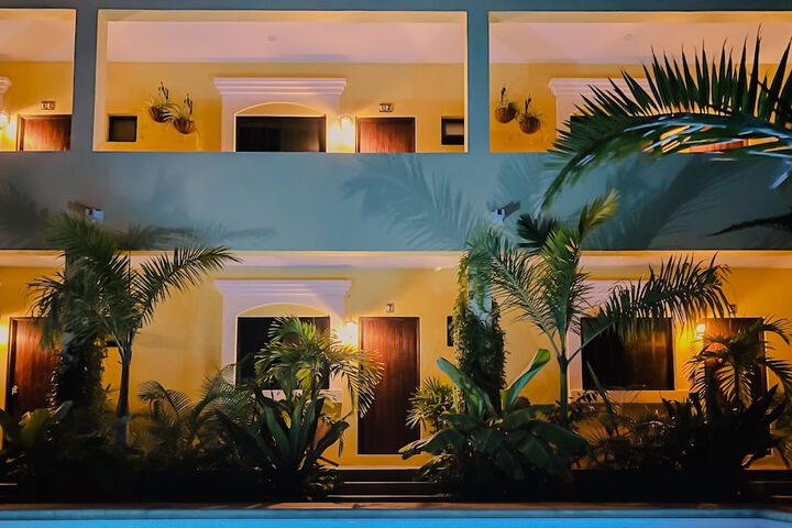 Pool 109 of 151