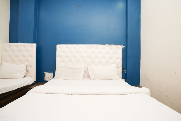 Room 21 of 38