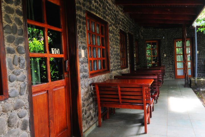 Ballroom/Hall 77 of 85