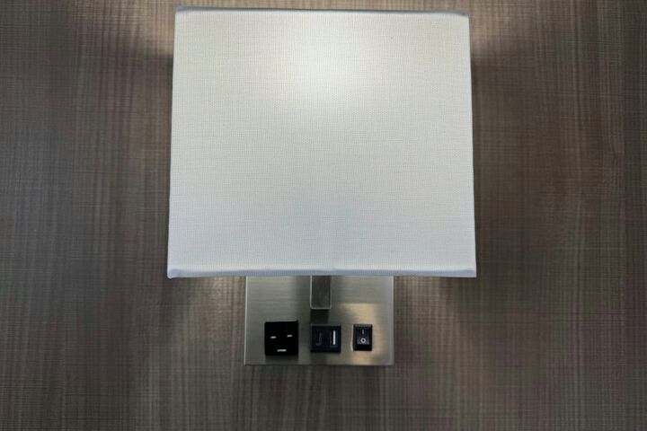Room 4 of 26