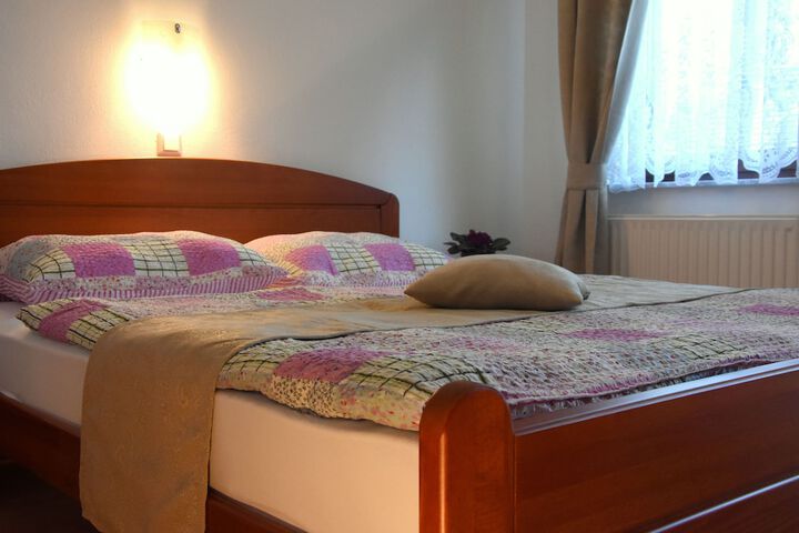 Room 15 of 80