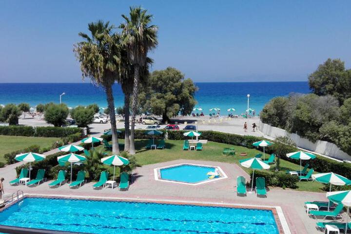 Pylea Beach Hotel