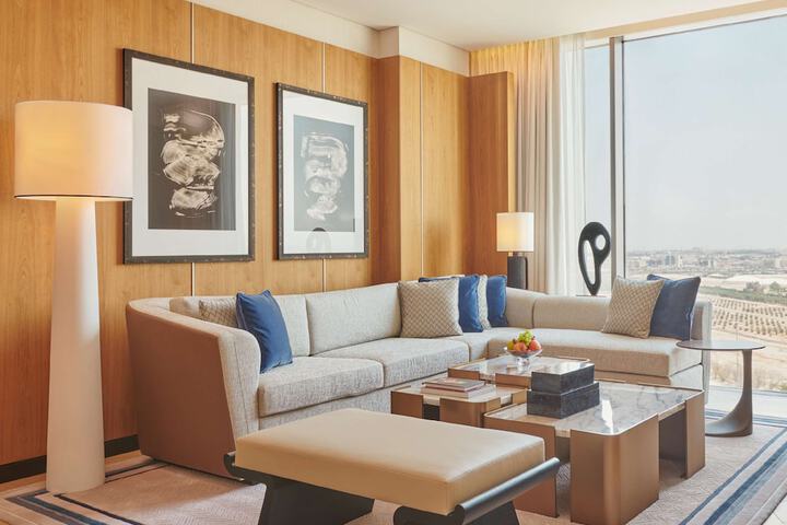 Room 40 of 70