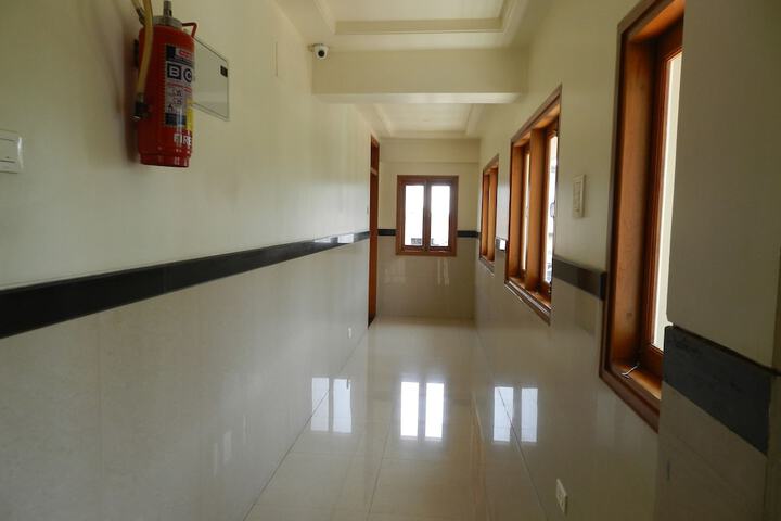 Ballroom/Hall 50 of 70