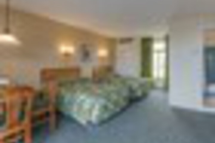 Room 164 of 216
