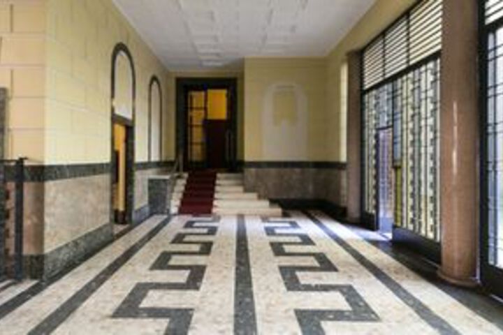Ballroom/Hall 23 of 41