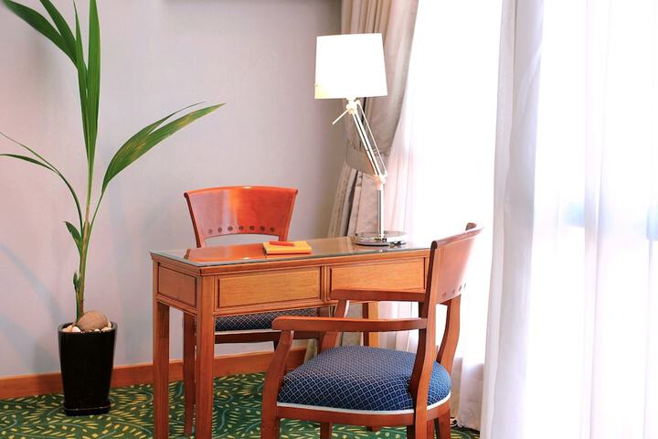 Room 20 of 62