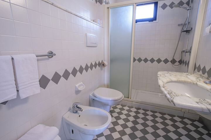 Room 29 of 67