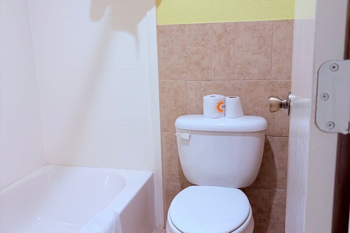 Room 50 of 67